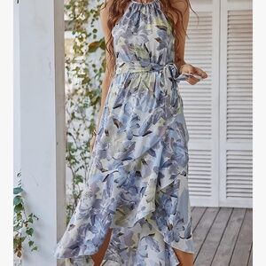 Fesier Halter Maxi Dress, M, NWOT, Floral Print